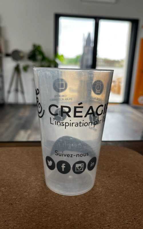 Welcome Pack : Pour bien accueillir une recrue 9 Gobelet Creagift Welcome Pack